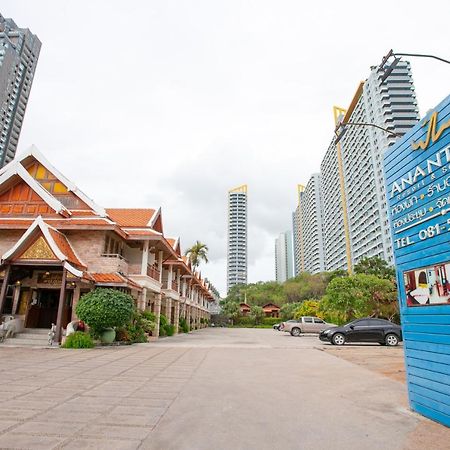 Anantaya Resort Praia de Jomtien Exterior foto